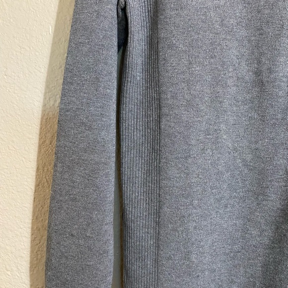 Chicos Darcy Turtleneck blues topos Color Grey - Picture 9 of 10